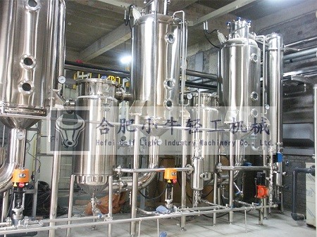 1562752143173140.jpg 三效外循環(huán)蒸發(fā)器.jpg